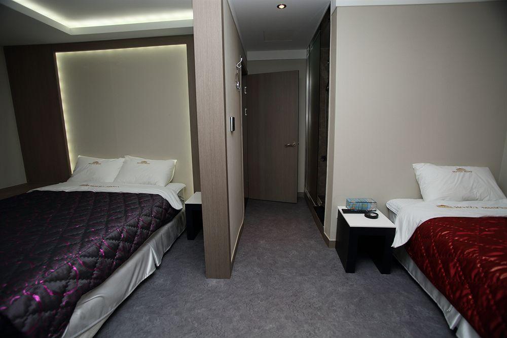 Hotel Mido Myeongdong Seoul