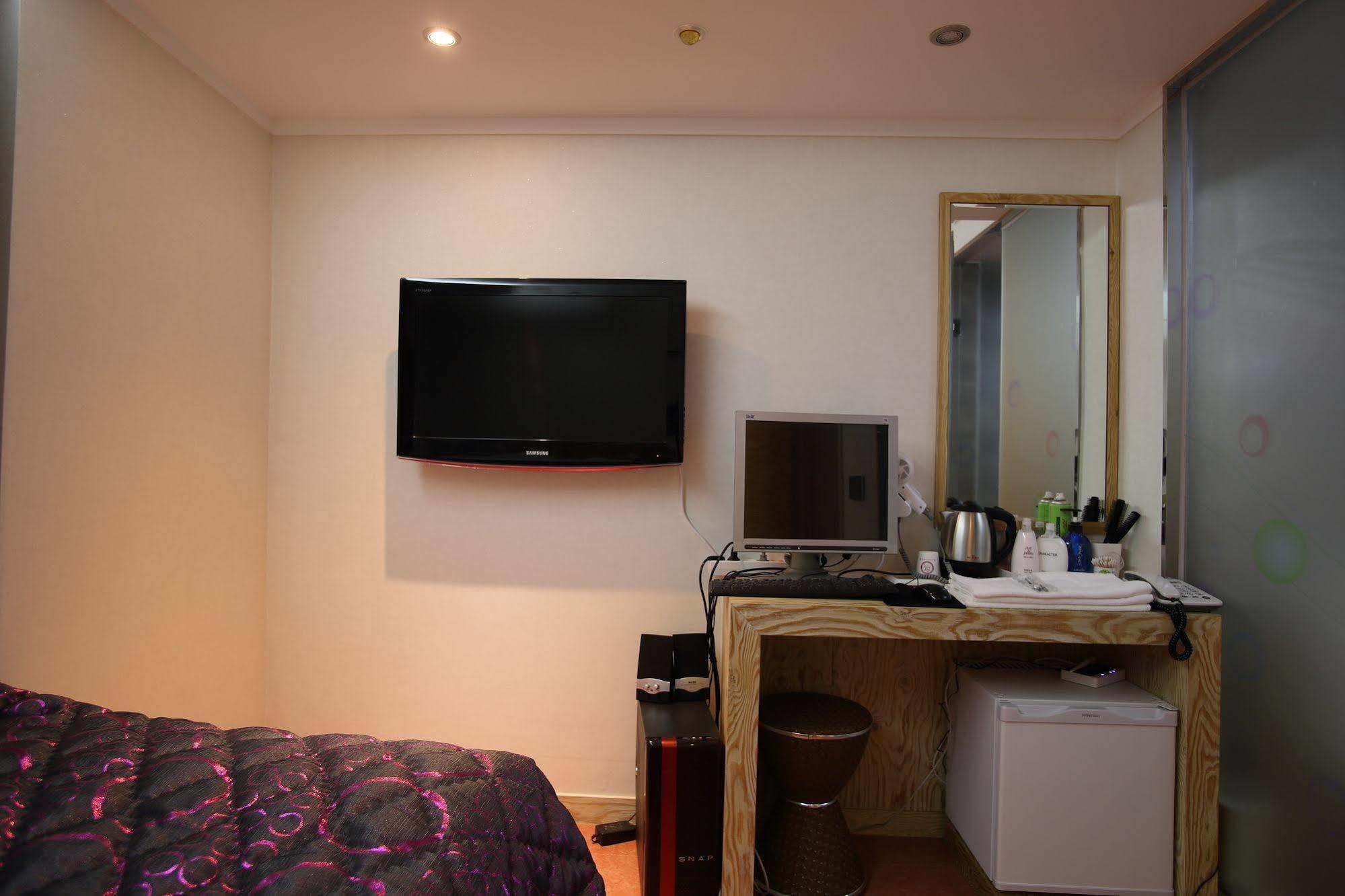 Hotel Mido Myeongdong Seoul
